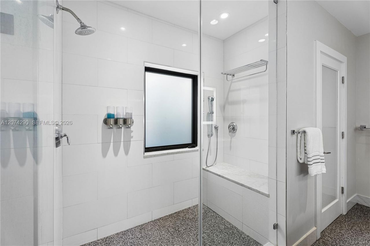 231 Fluvia Ave , Unit -, Coral Gables, FL 33134 Photo