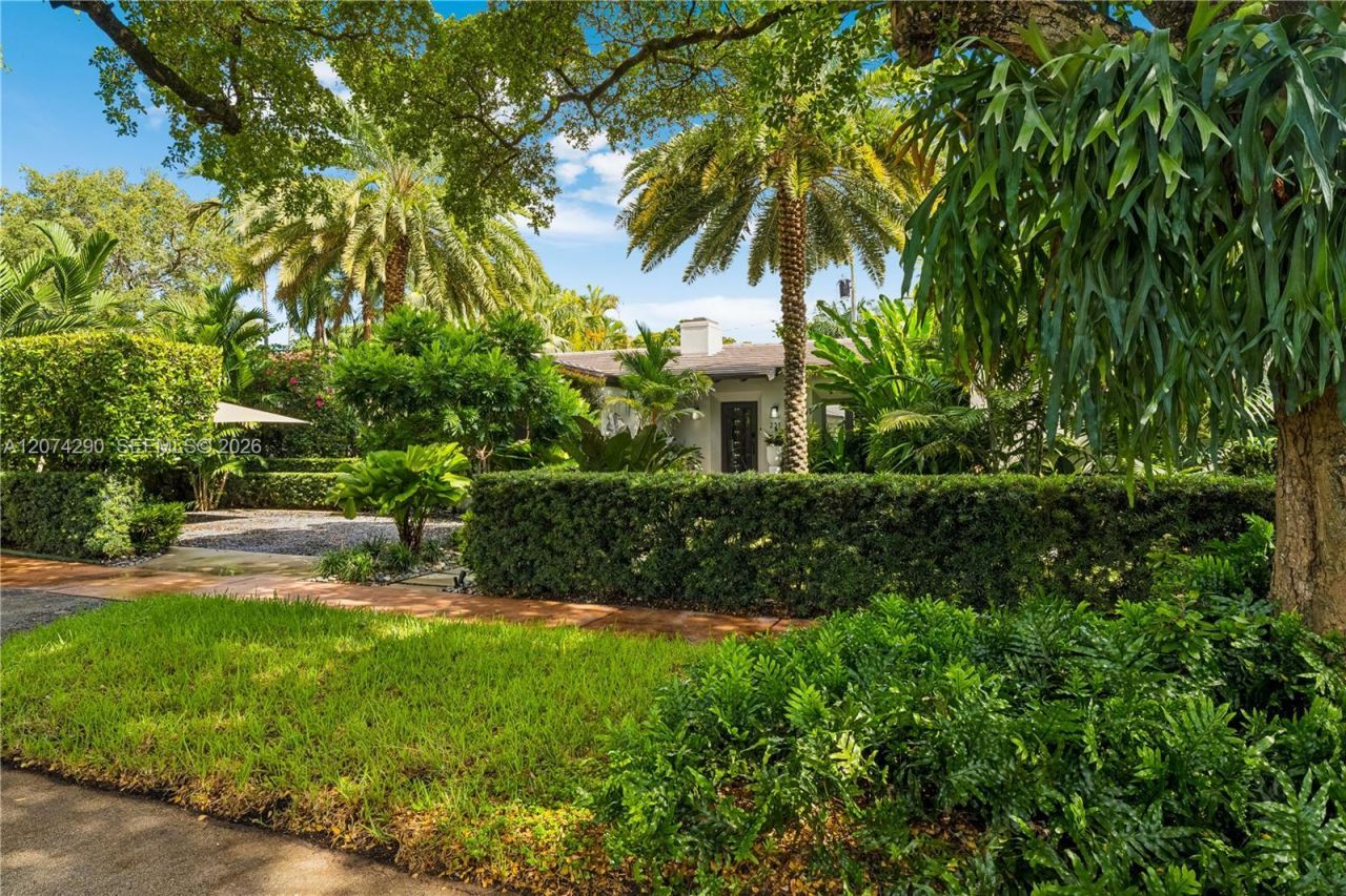 231 Fluvia Ave , Unit -, Coral Gables, FL 33134 Photo