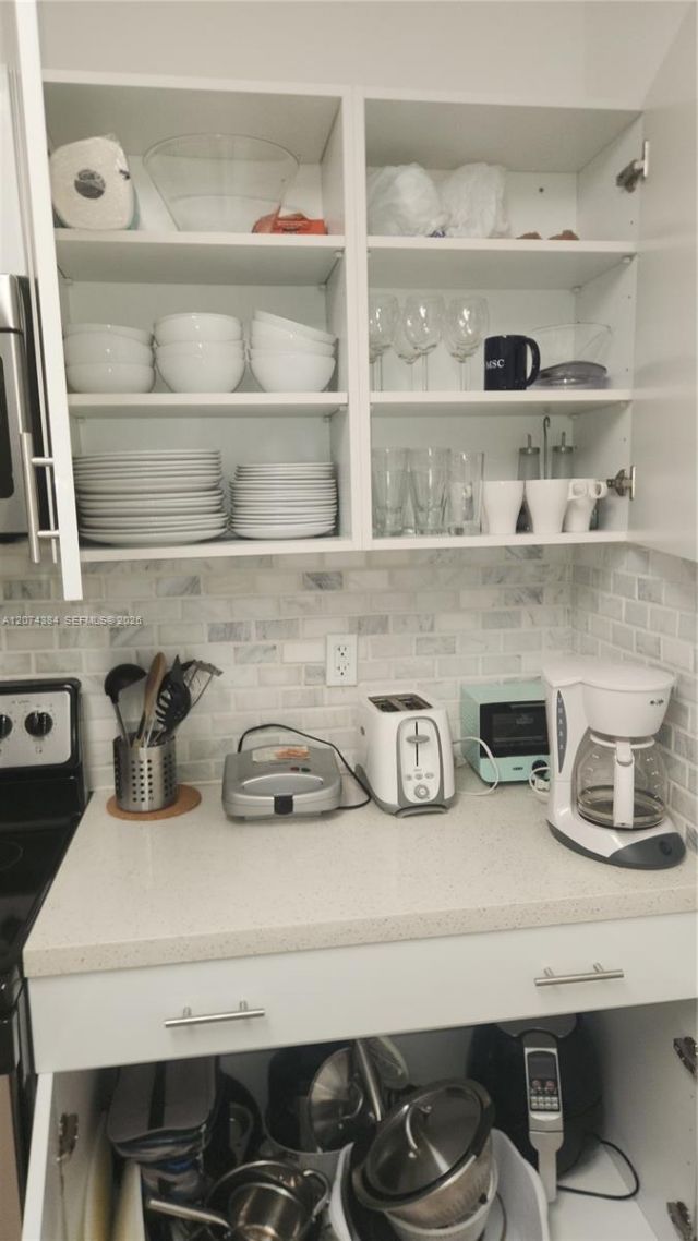 500 Bayview Dr , Unit 1725, Sunny Isles Beach, FL 33160 Photo