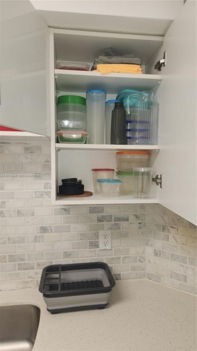 500 Bayview Dr , Unit 1725, Sunny Isles Beach, FL 33160 Photo