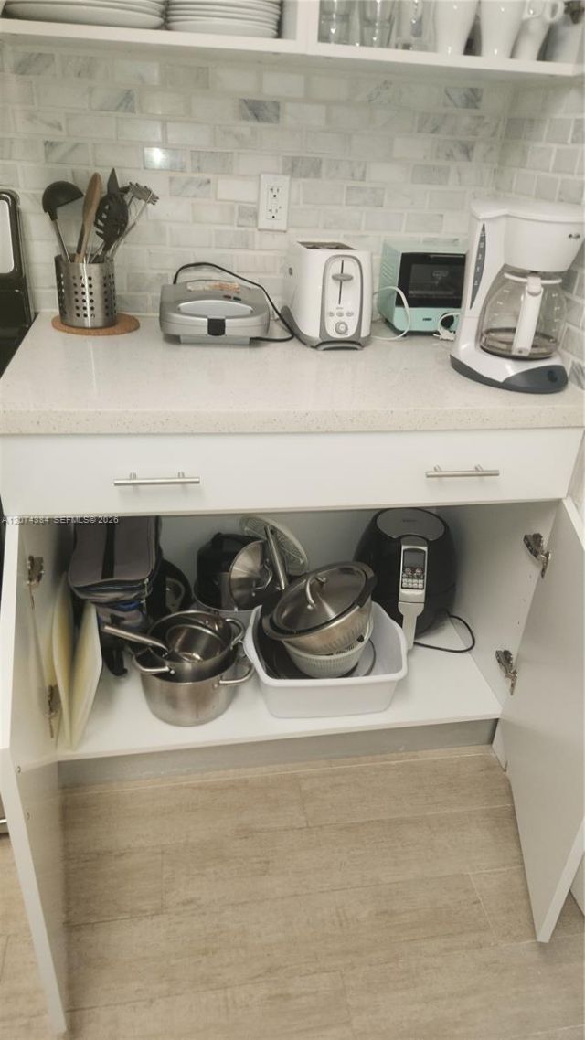 500 Bayview Dr , Unit 1725, Sunny Isles Beach, FL 33160 Photo