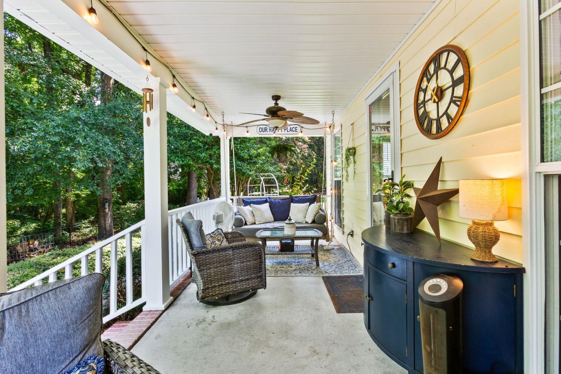 50 Edens Lane Photo 10