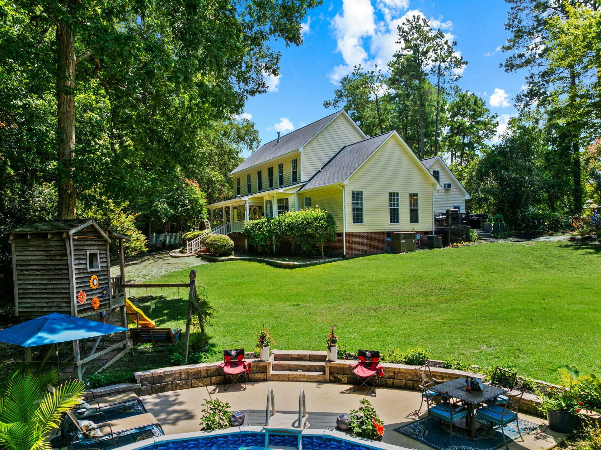 50 Edens Lane Photo 38
