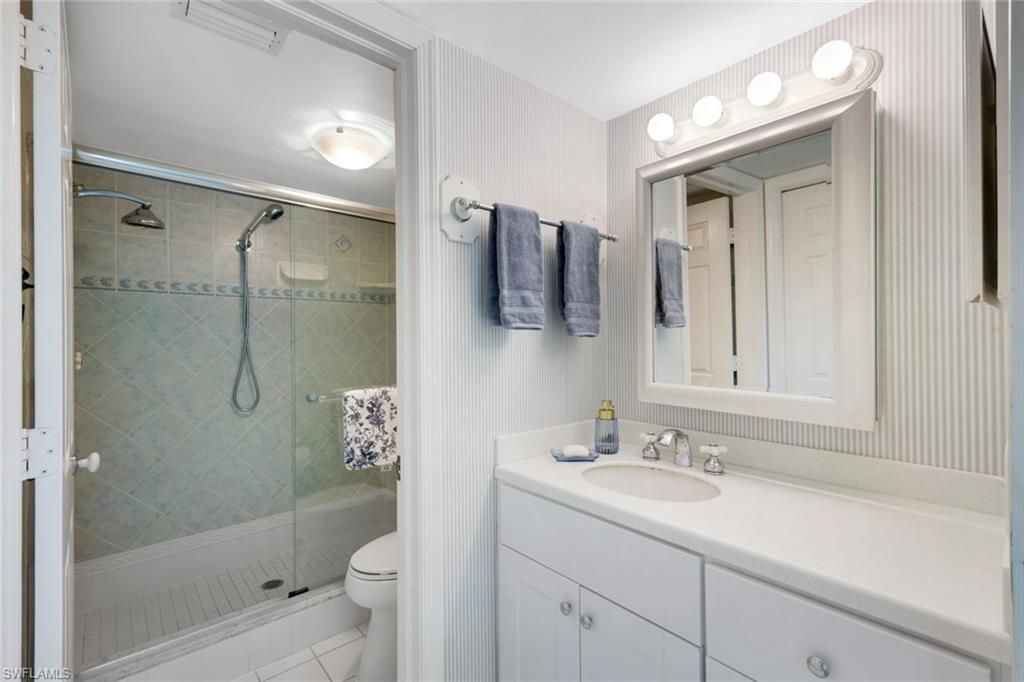 3051 Sandpiper Bay Cir, Unit I101, Naples, FL 34112 Photo