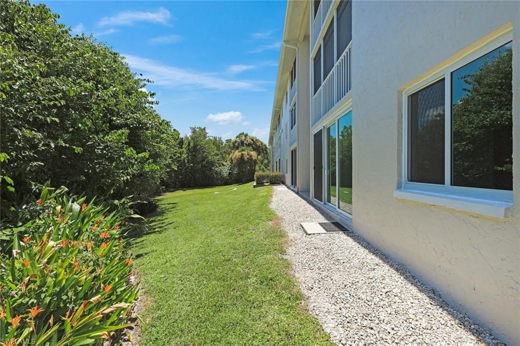3051 Sandpiper Bay Cir, Unit I101, Naples, FL 34112 Photo