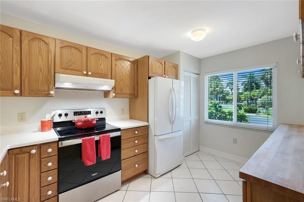 3051 Sandpiper Bay Cir, Unit I101, Naples, FL 34112 Photo