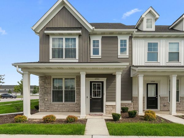 11701 Kentucky Street, Crown Point, IN 46307