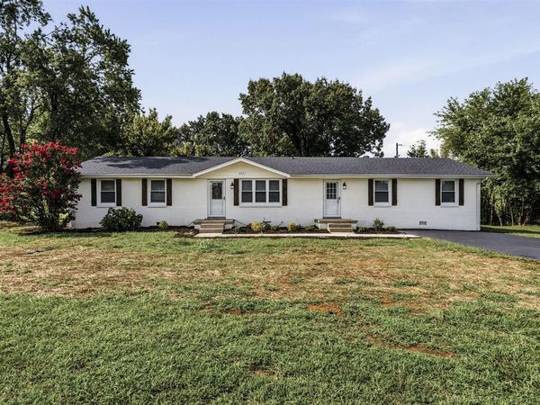 2229 Penns Chapel Road , Bowling Green, KY 42101