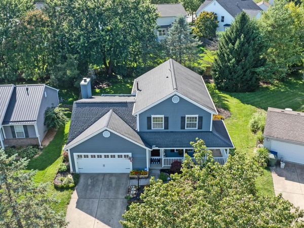 8043 Schoolside Drive, Westerville, OH 43081