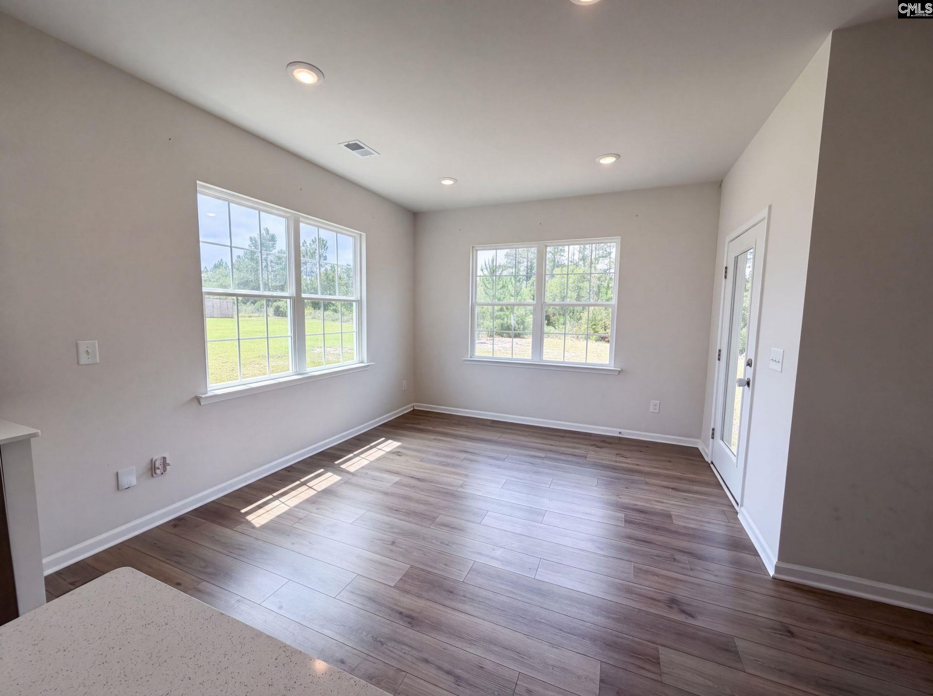232 Shadowbrook Way Photo 17