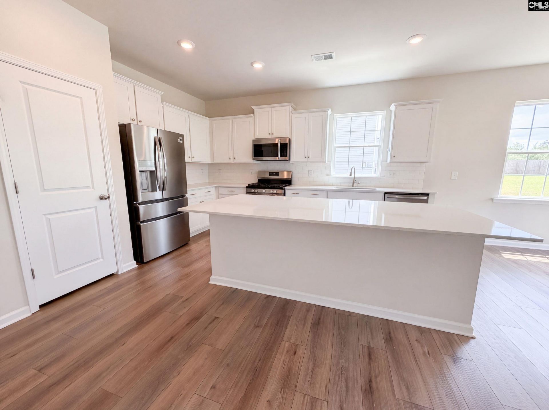 232 Shadowbrook Way Photo 4