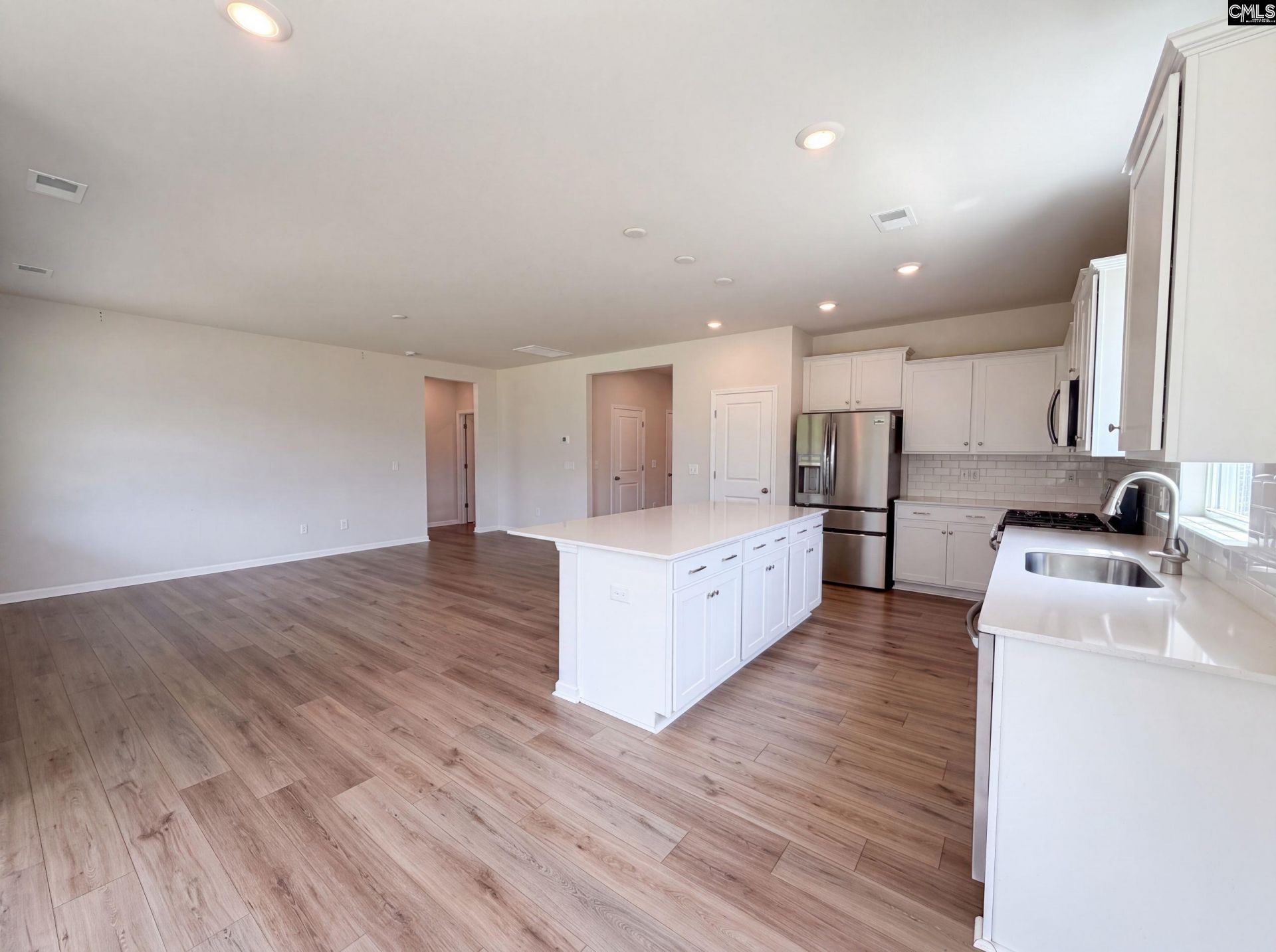 232 Shadowbrook Way Photo 5