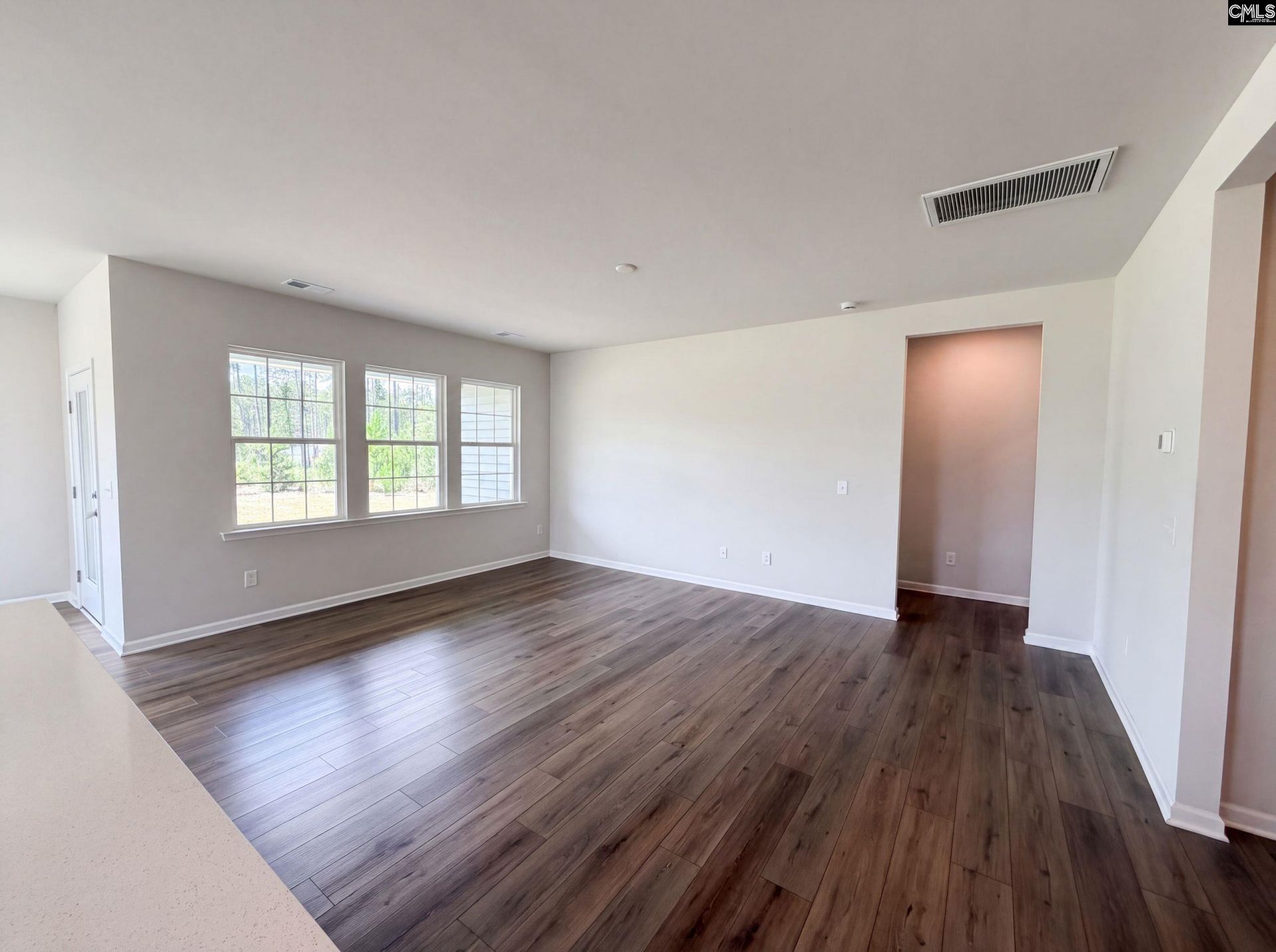 232 Shadowbrook Way Photo 6