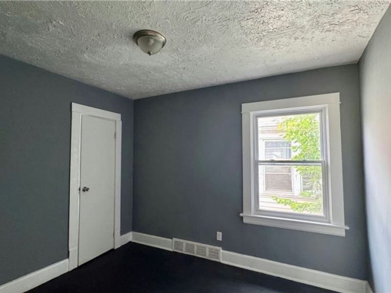 12021 Griffing Avenue , Cleveland, OH 44120 Photo 12