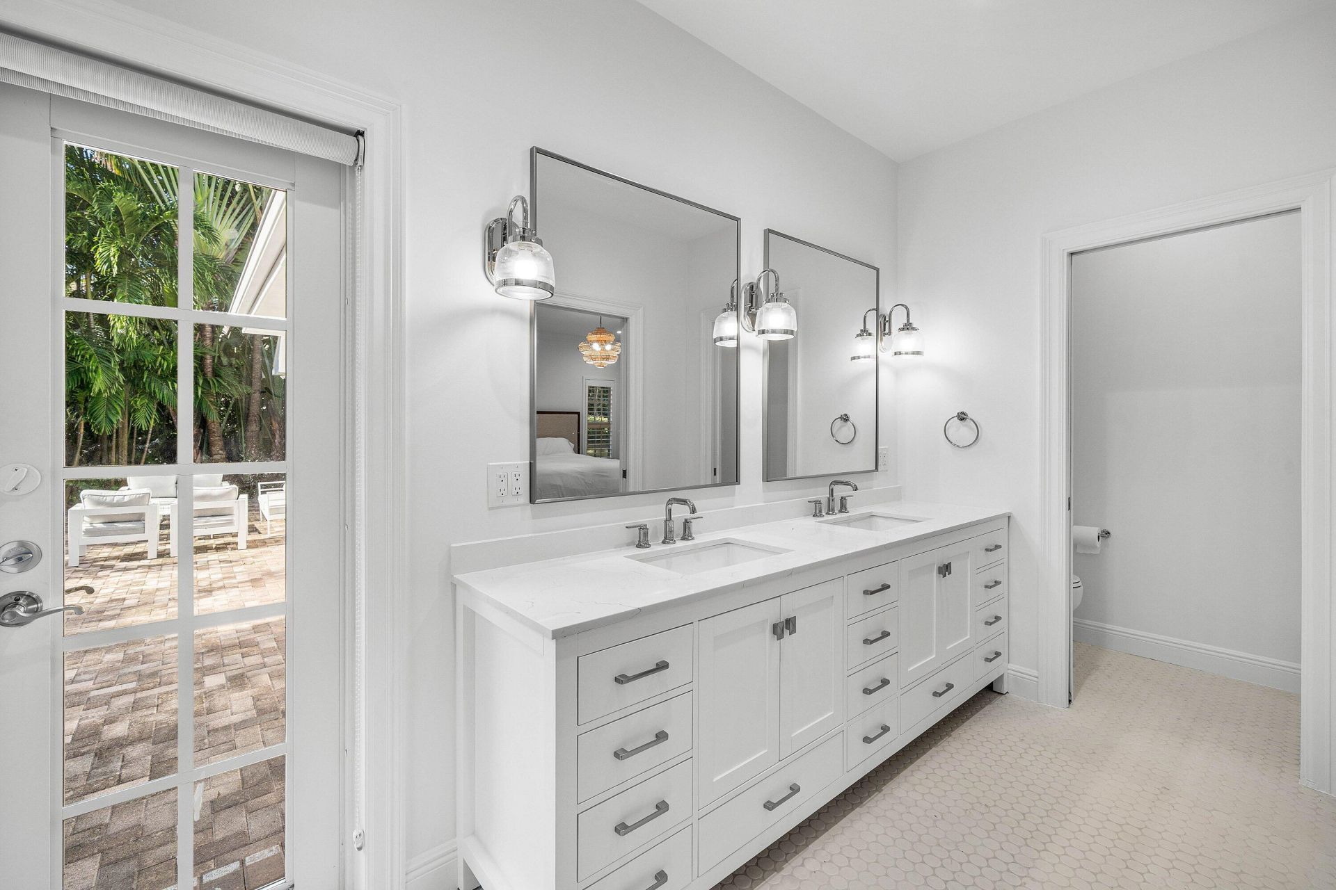 5555 N Ocean Boulevard, Ocean Ridge, FL 33435 Photo