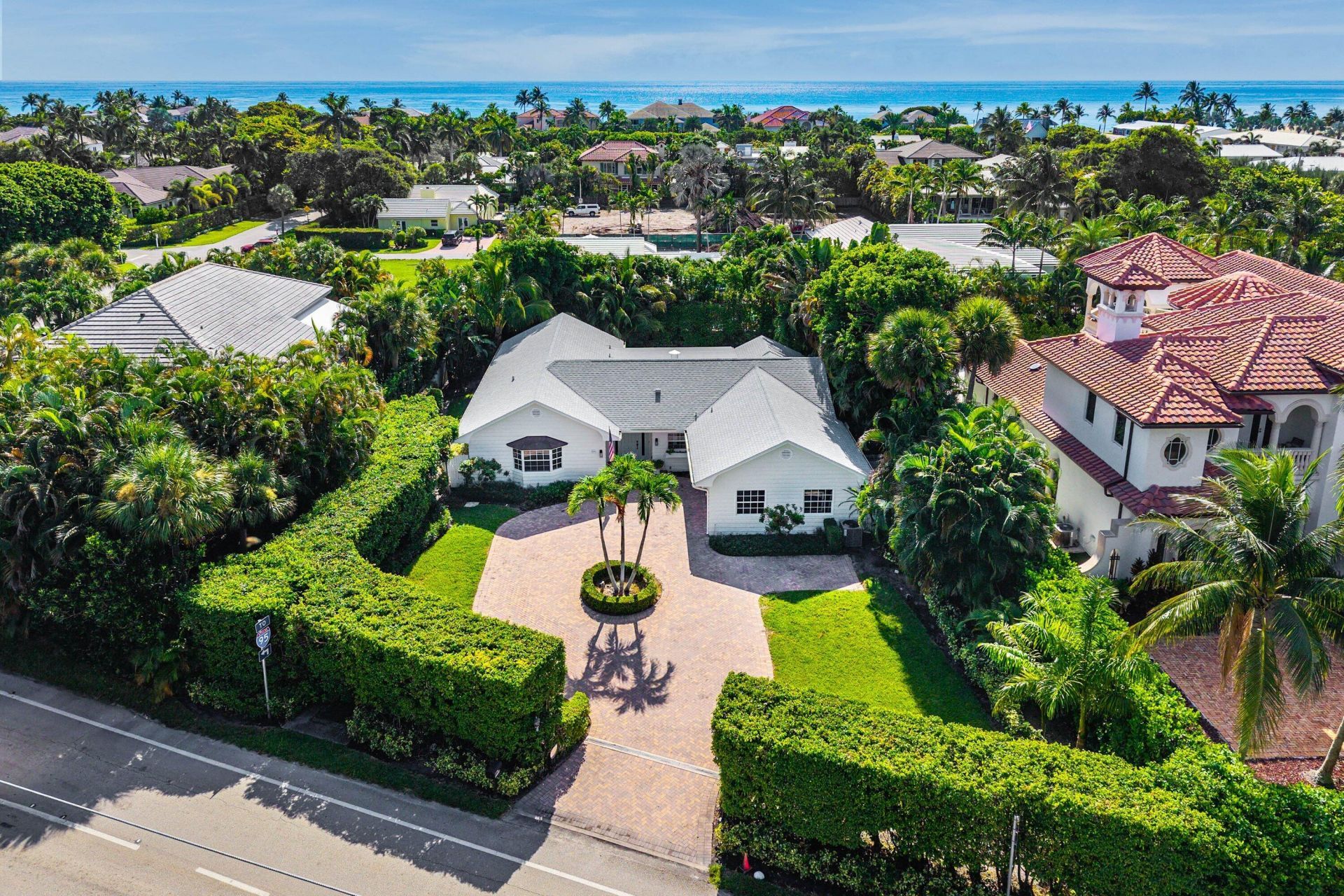 5555 N Ocean Boulevard, Ocean Ridge, FL 33435 Photo