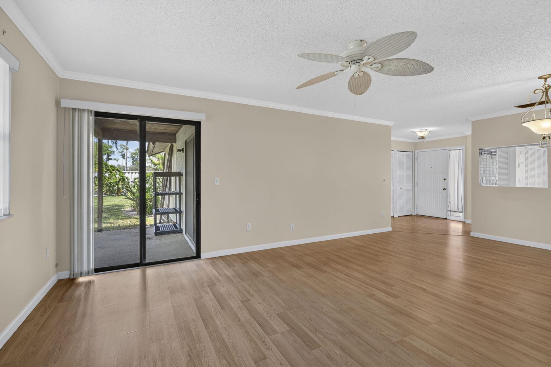 184 Mastic Tree Court, Royal Palm Beach, FL 33411 Photo