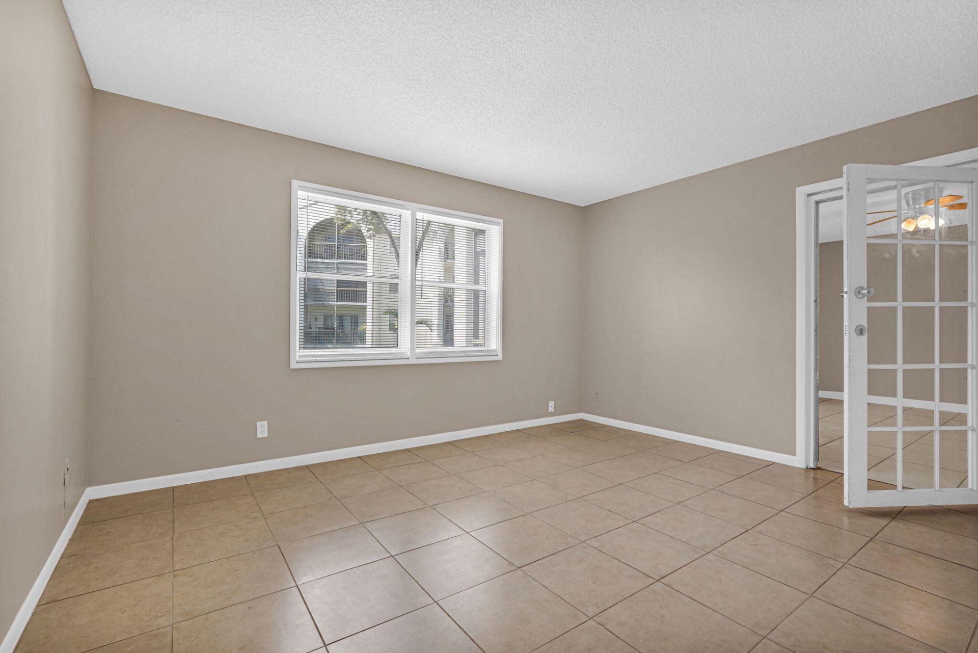 3360 Spanish Moss Terrace, Unit 211, Lauderhill, FL 33319 Photo
