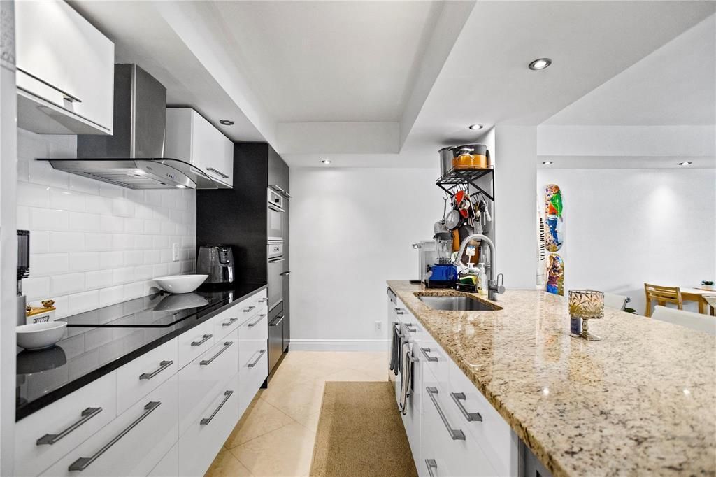 2900 NE 30th Street, Unit G1, Fort Lauderdale, FL 33306 Photo