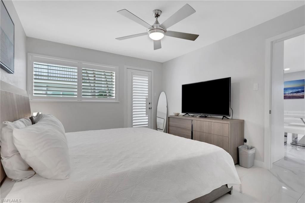 175 5th Ave S, Unit 4, Naples, FL 34102 Photo