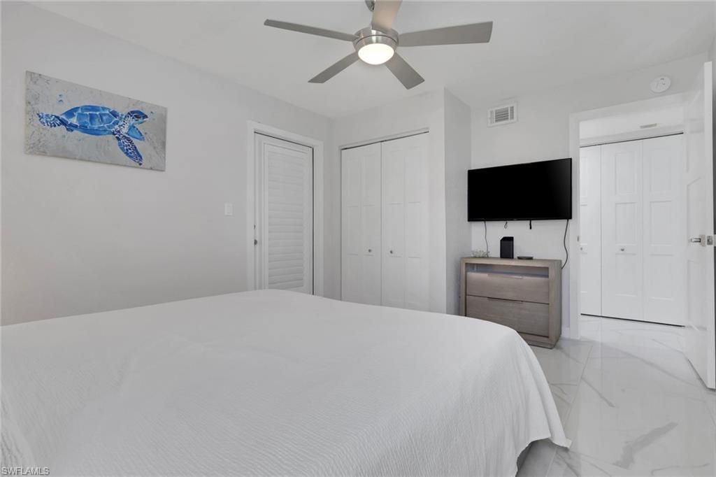175 5th Ave S, Unit 4, Naples, FL 34102 Photo