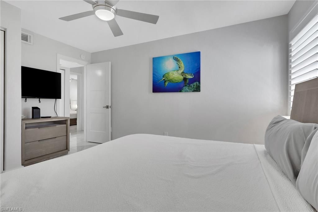 175 5th Ave S, Unit 4, Naples, FL 34102 Photo