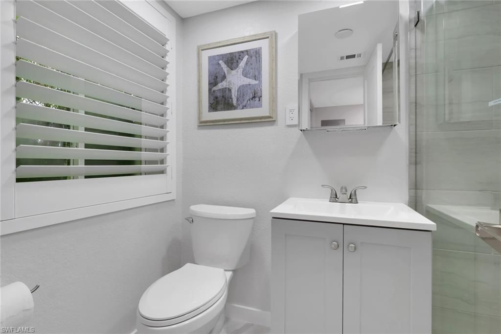 175 5th Ave S, Unit 4, Naples, FL 34102 Photo