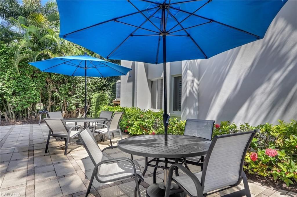 175 5th Ave S, Unit 4, Naples, FL 34102 Photo