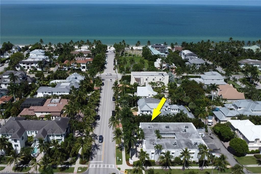 175 5th Ave S, Unit 4, Naples, FL 34102 Photo