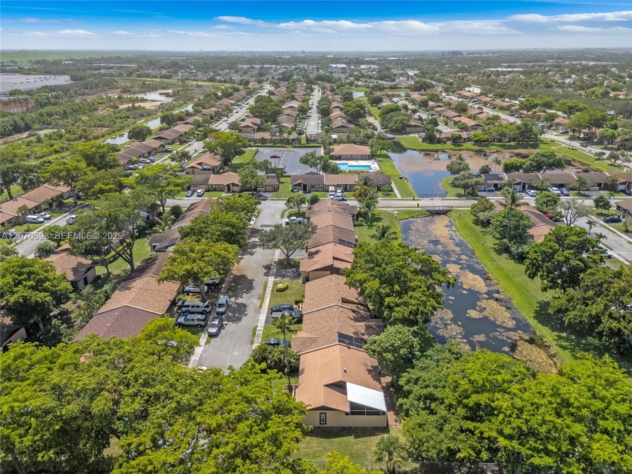 9291 E Elm Ln , Miramar, FL 33025 Photo