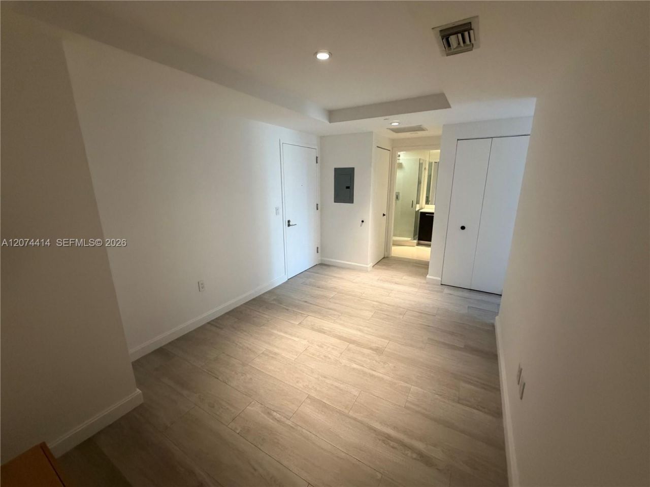 45 SW 9th St, Unit 2504, Miami, FL 33130 Photo