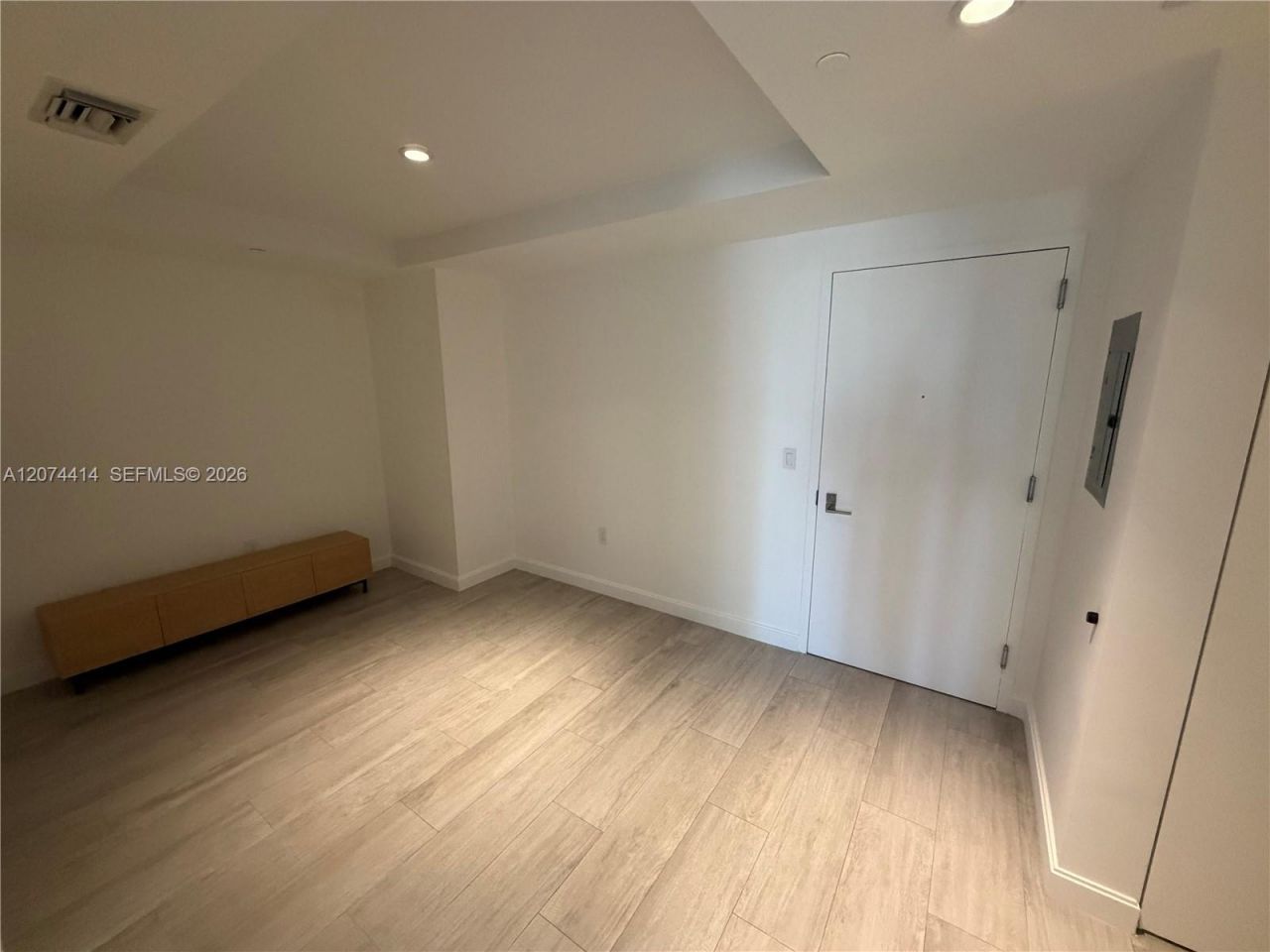 45 SW 9th St, Unit 2504, Miami, FL 33130 Photo