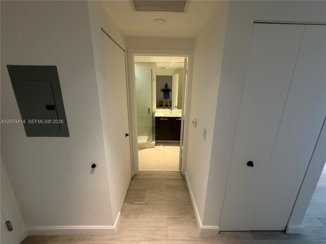 45 SW 9th St, Unit 2504, Miami, FL 33130 Photo