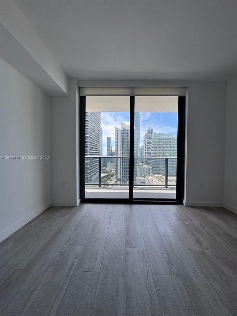 45 SW 9th St, Unit 2504, Miami, FL 33130 Photo