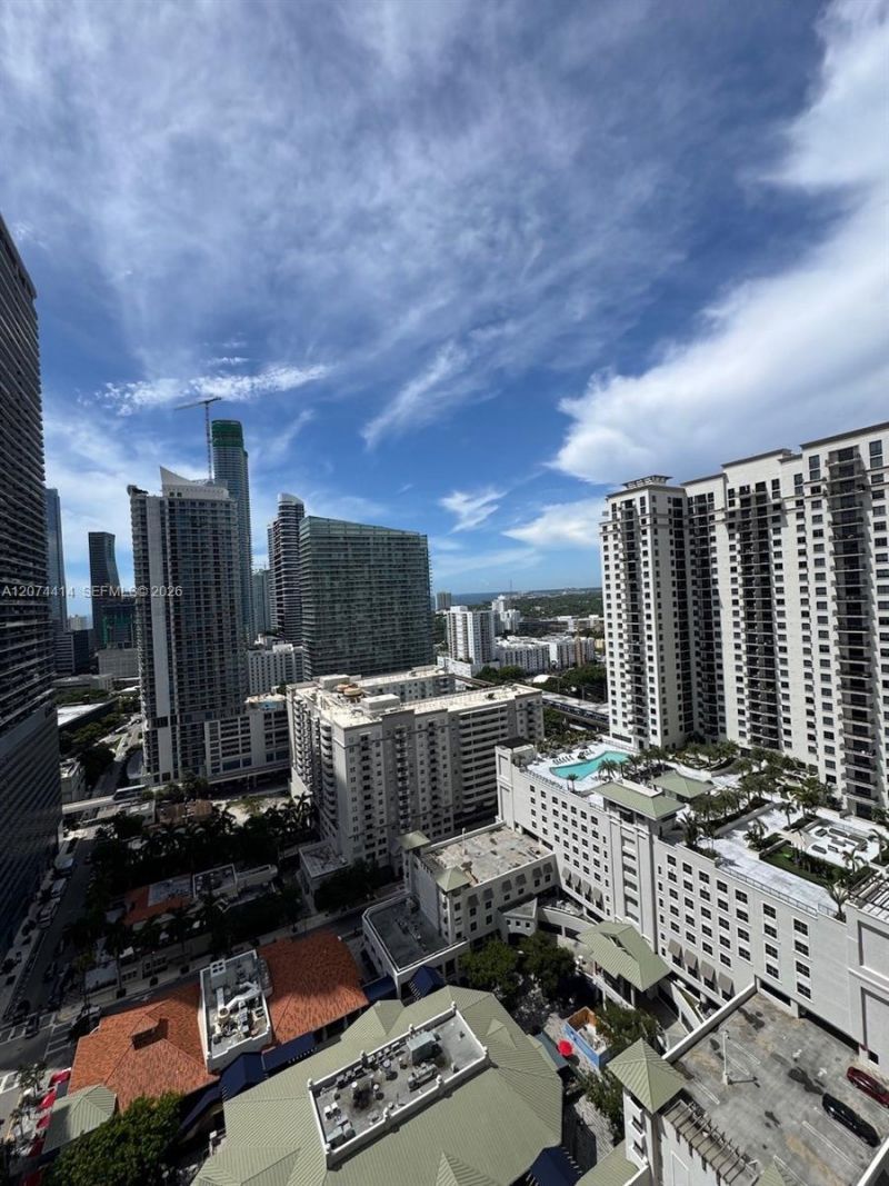 45 SW 9th St, Unit 2504, Miami, FL 33130 Photo