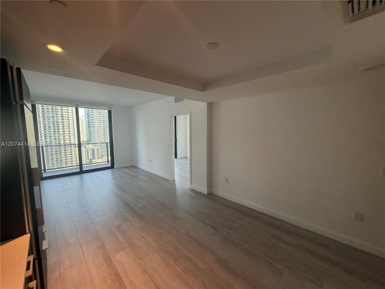 45 SW 9th St, Unit 2504, Miami, FL 33130 Photo