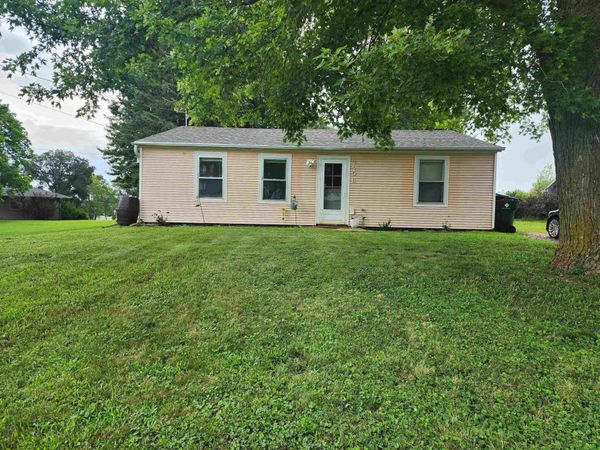 4406 Old Lakeport Rd, Sioux City, IA 51106