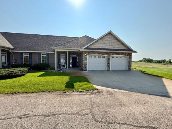 39202 Wild Rose Court , Sauk Centre, MN 56378