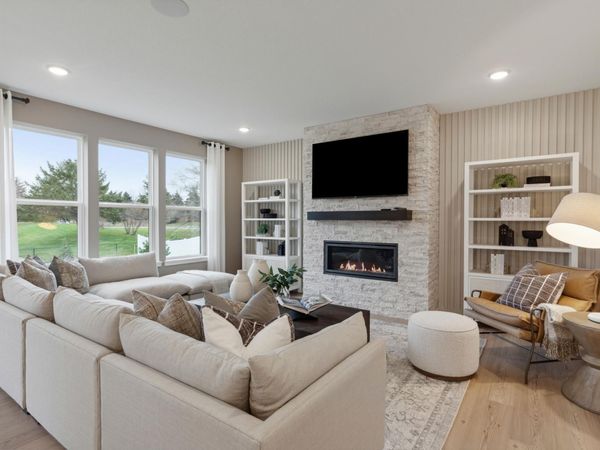 1584 Norbert Lane , Shakopee, MN 55379