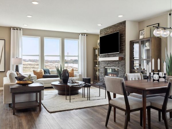 1586 Norbert Lane , Shakopee, MN 55379