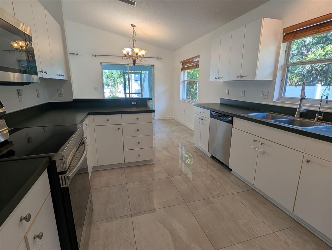 4557 Worcester Road, Sarasota, FL 34231 Photo