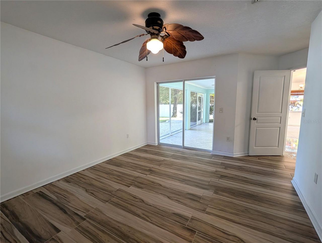 4557 Worcester Road, Sarasota, FL 34231 Photo