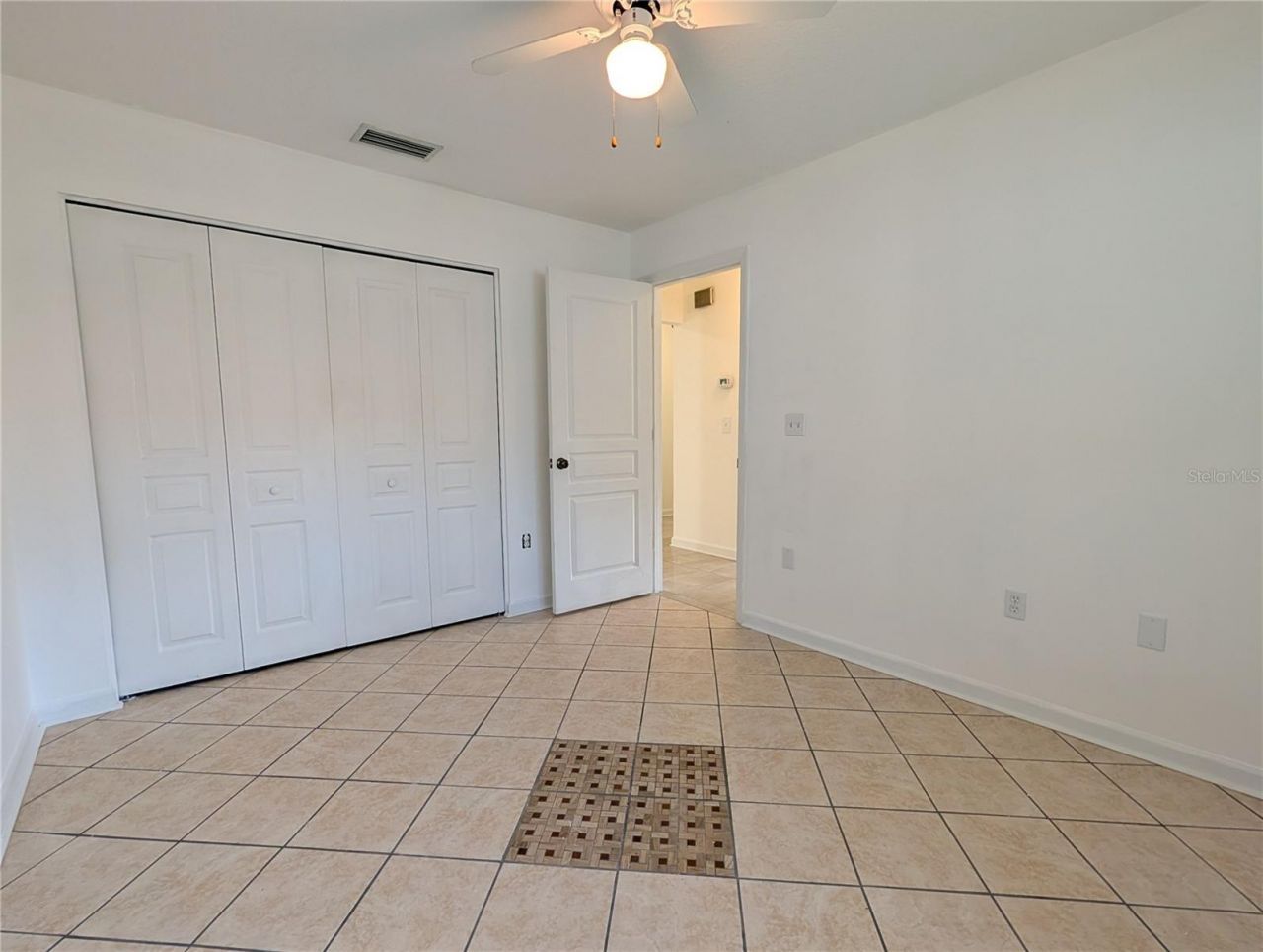 4557 Worcester Road, Sarasota, FL 34231 Photo