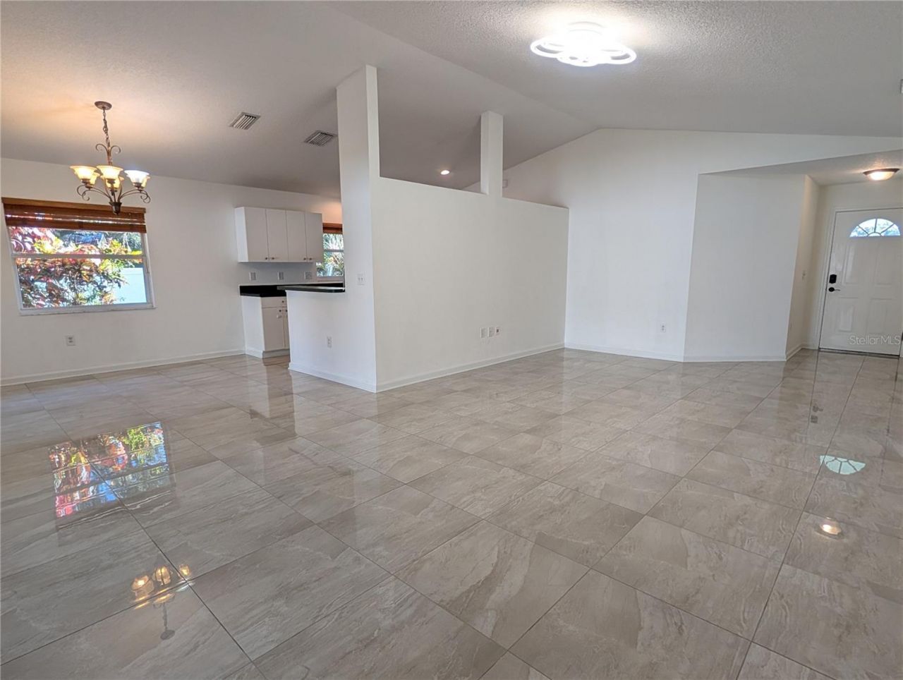 4557 Worcester Road, Sarasota, FL 34231 Photo