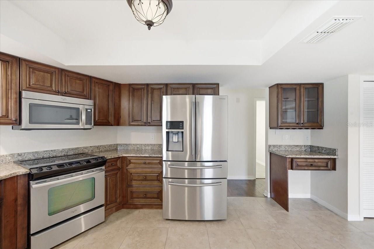 14105 Knottingsley Place , Tampa, FL 33624 Photo