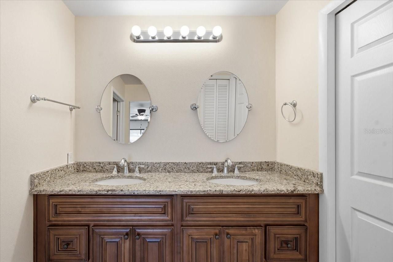14105 Knottingsley Place , Tampa, FL 33624 Photo