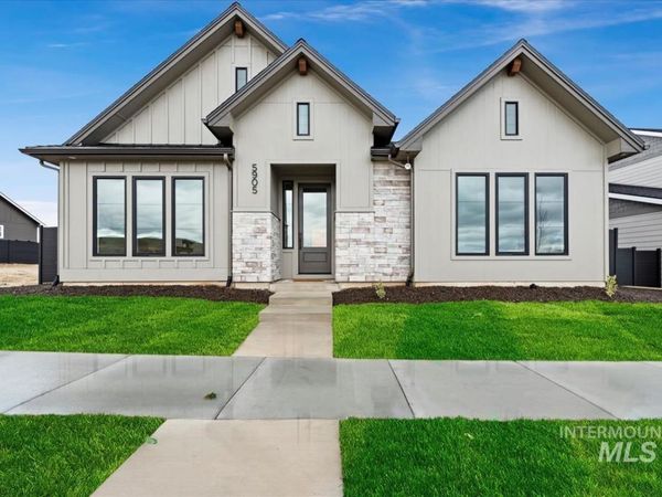 6336 N Barholm Ln, Eagle, ID 83616