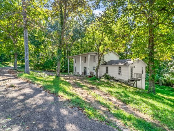 1218 Spring St , Dover, TN 37058