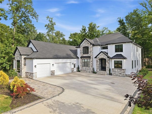 26650 Hurlingham Road , Beachwood, OH 44122