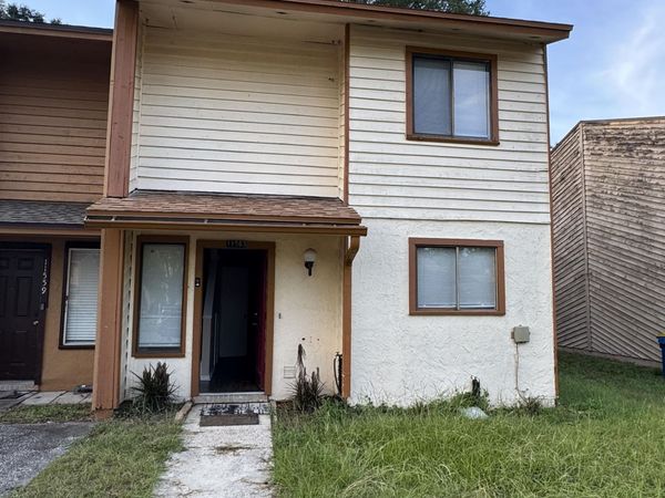 11563 N DUNES WAY Drive, Jacksonville, FL 32225